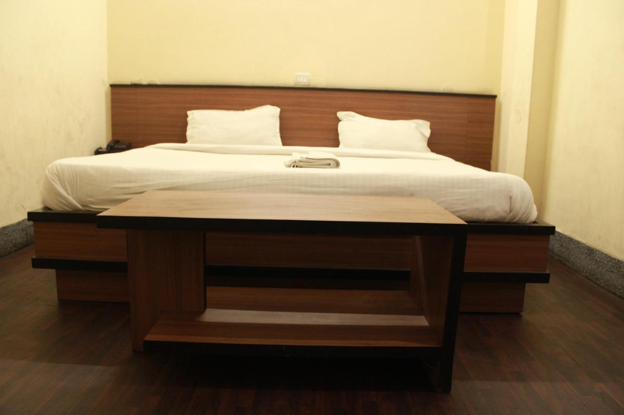 Hotel Chandra Jamshedpur Exterior foto